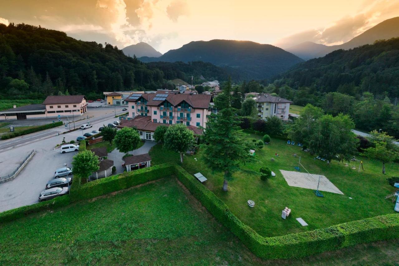 Hotel Bel Sit Comano Terme Buitenkant foto