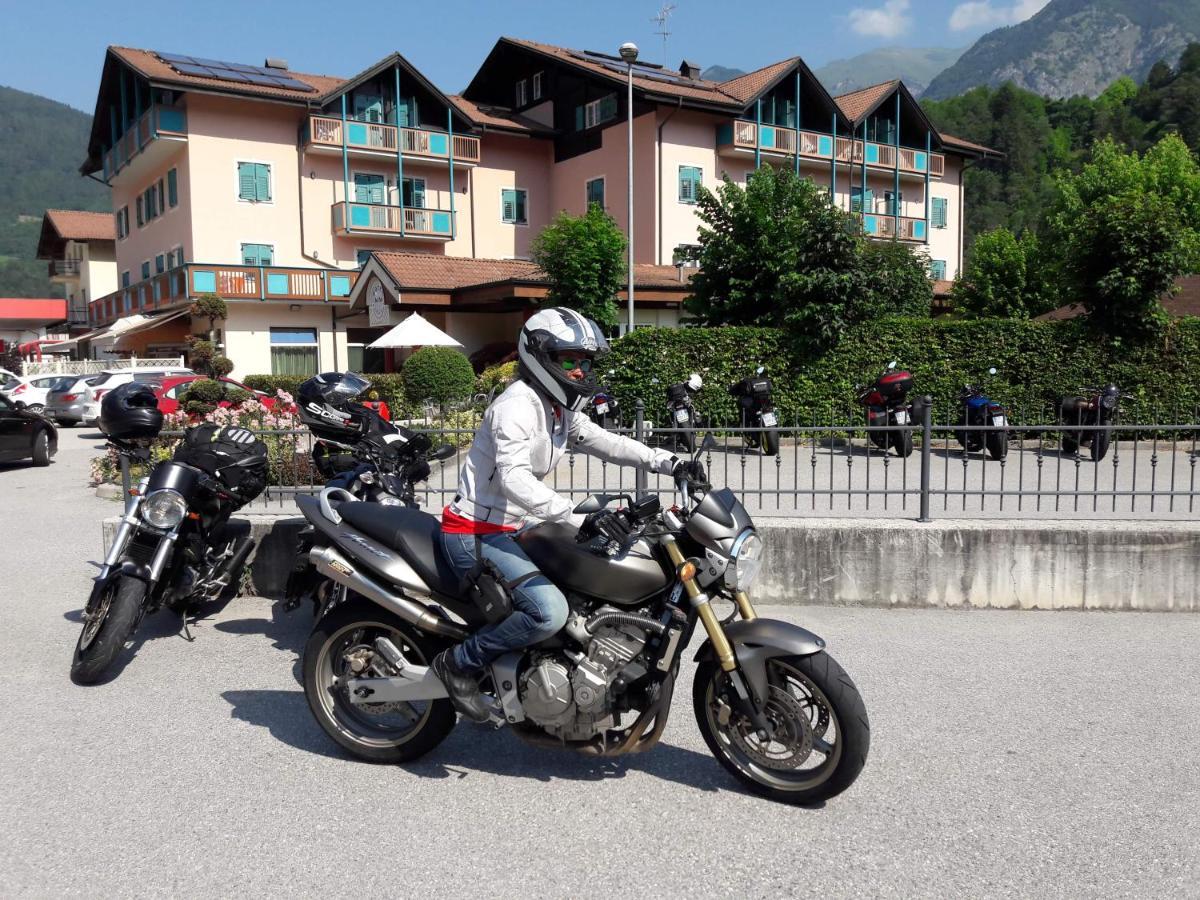 Hotel Bel Sit Comano Terme Buitenkant foto